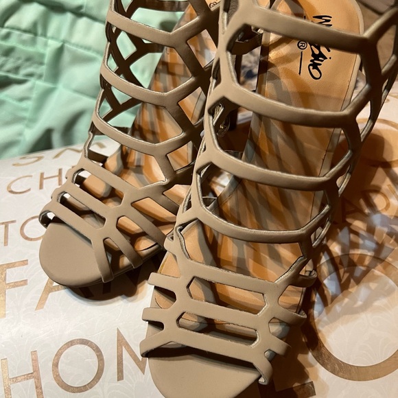 Nude color!! - Picture 7 of 7